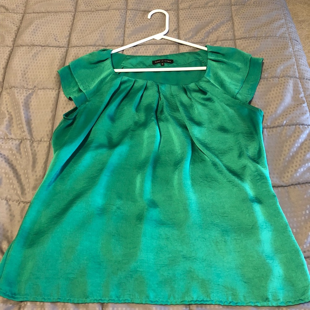 Violet & Claire green blouse
